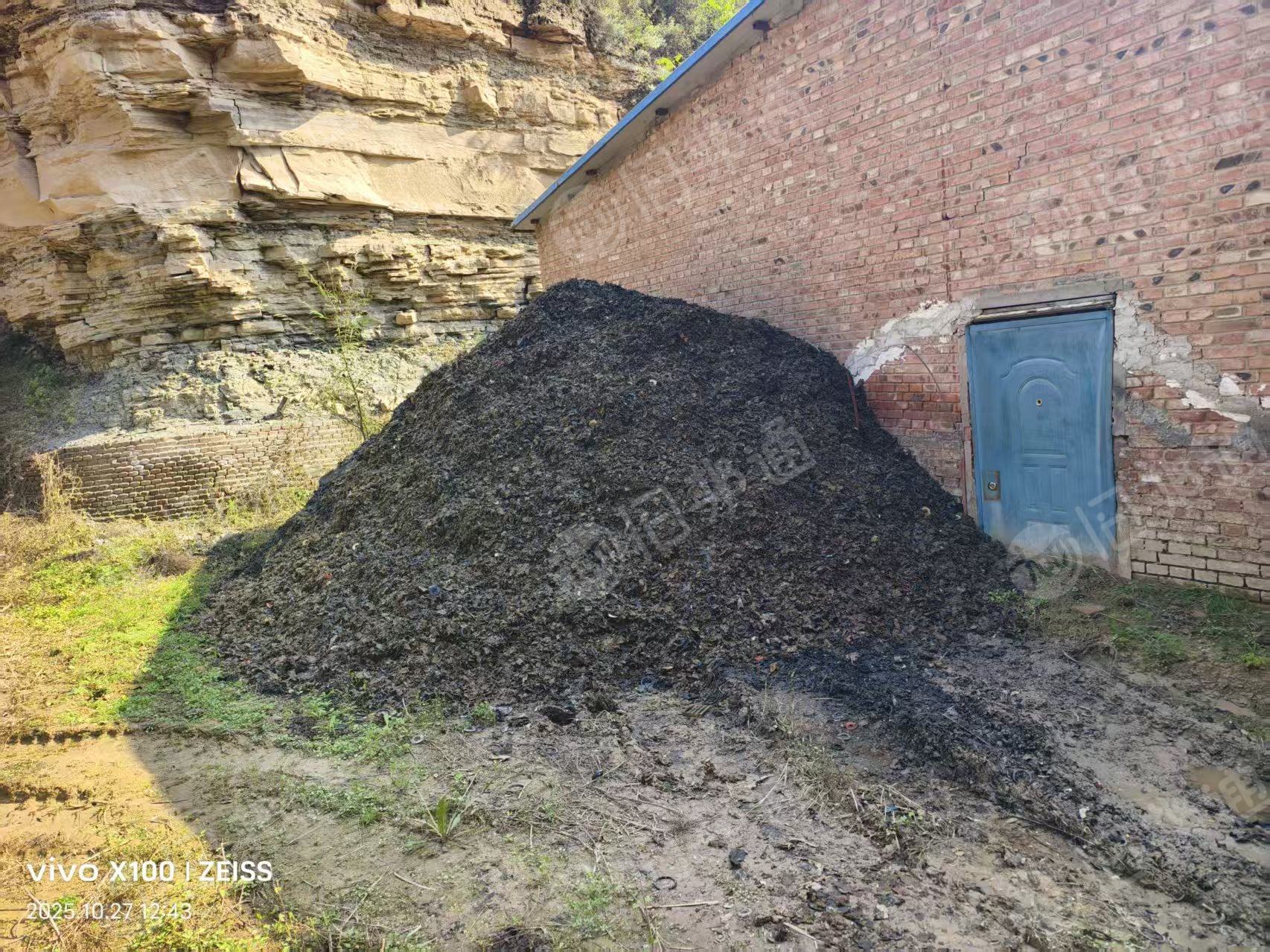 出售机油滤芯纸破碎料