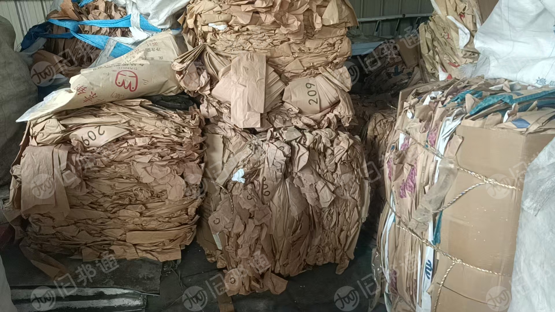 长期出售废奶粉袋，有纸塑袋和纯纸袋，分开打包