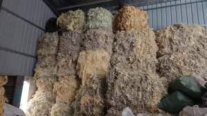 长期出售鞋材废料，下脚料，现货10吨，货在河北保定。