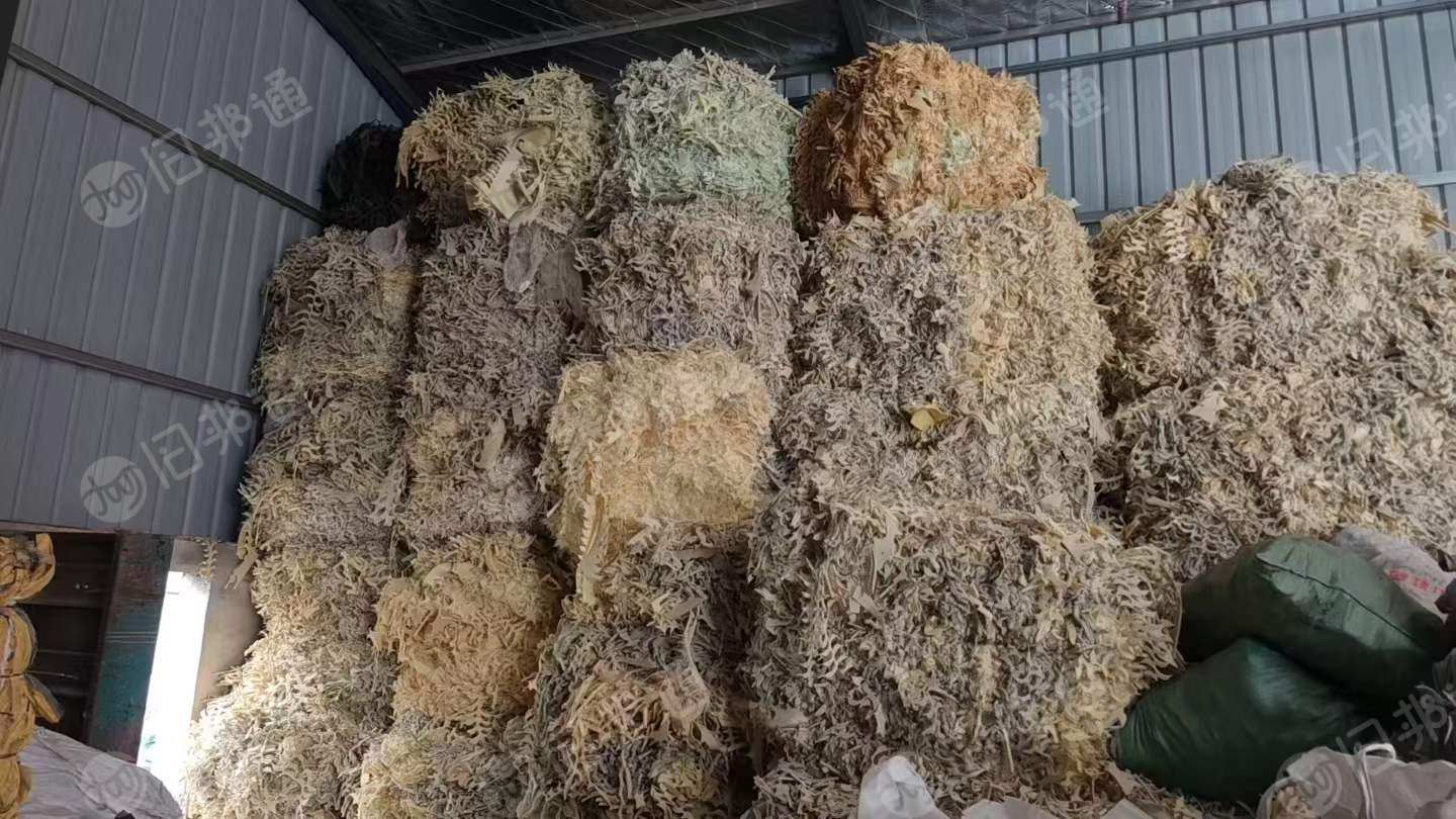 长期出售鞋材废料，下脚料，现货10吨，货在河北保定。