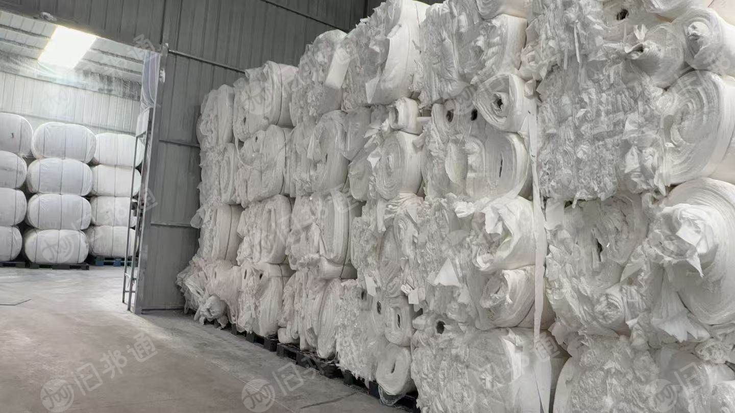 长期出售白色无尘纸废料，现货十几吨