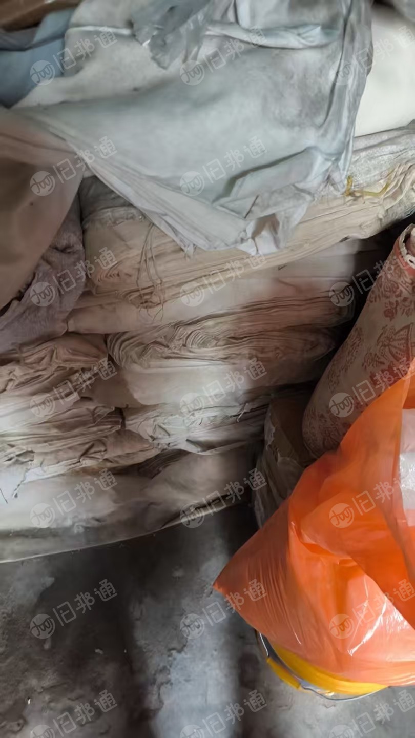 出售涤棉坯布,涤棉布,做出口的绣花基布剩下来的,货在山东潍坊