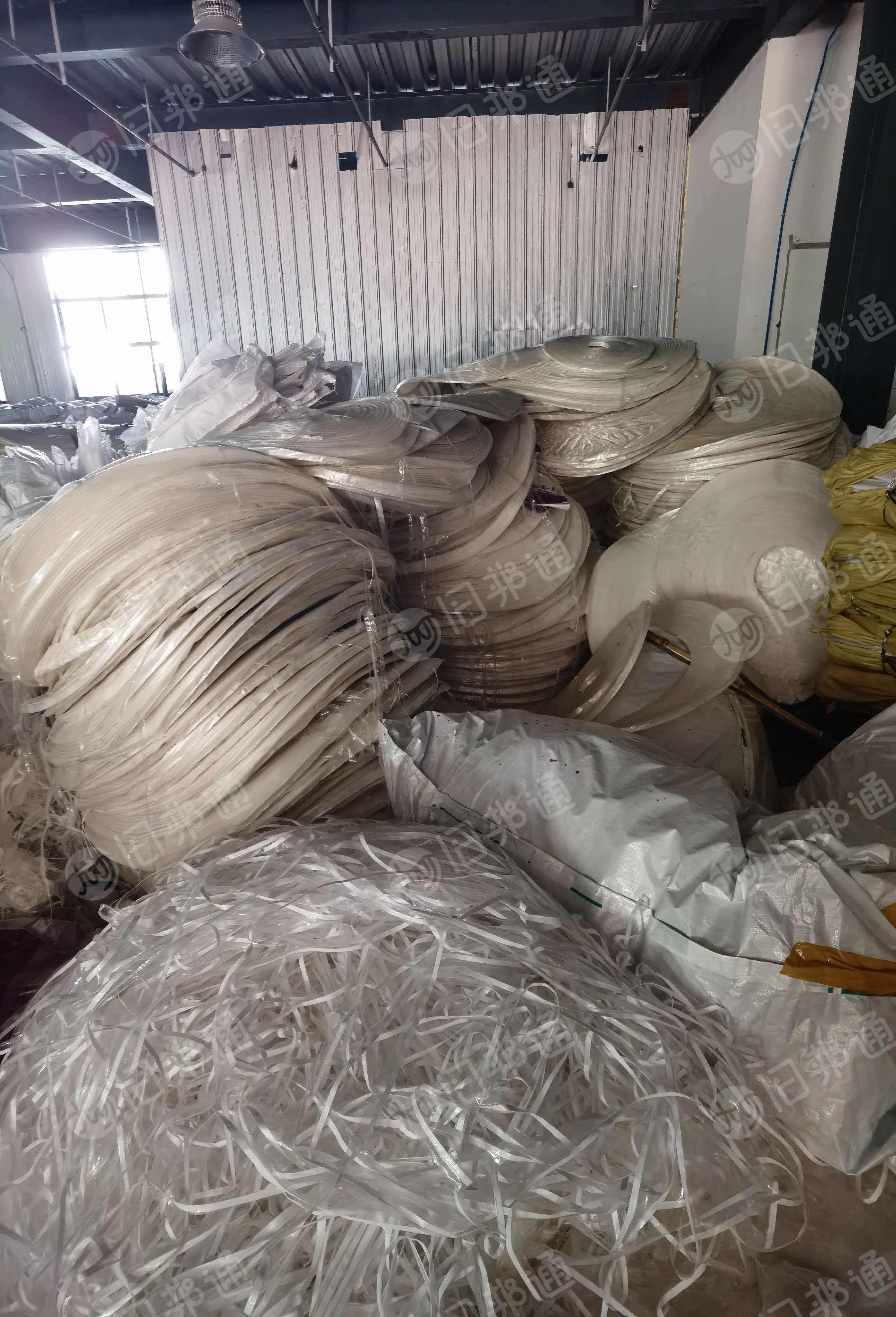 出售做编织袋覆膜的边角料,透明PP膜废料,现货20吨