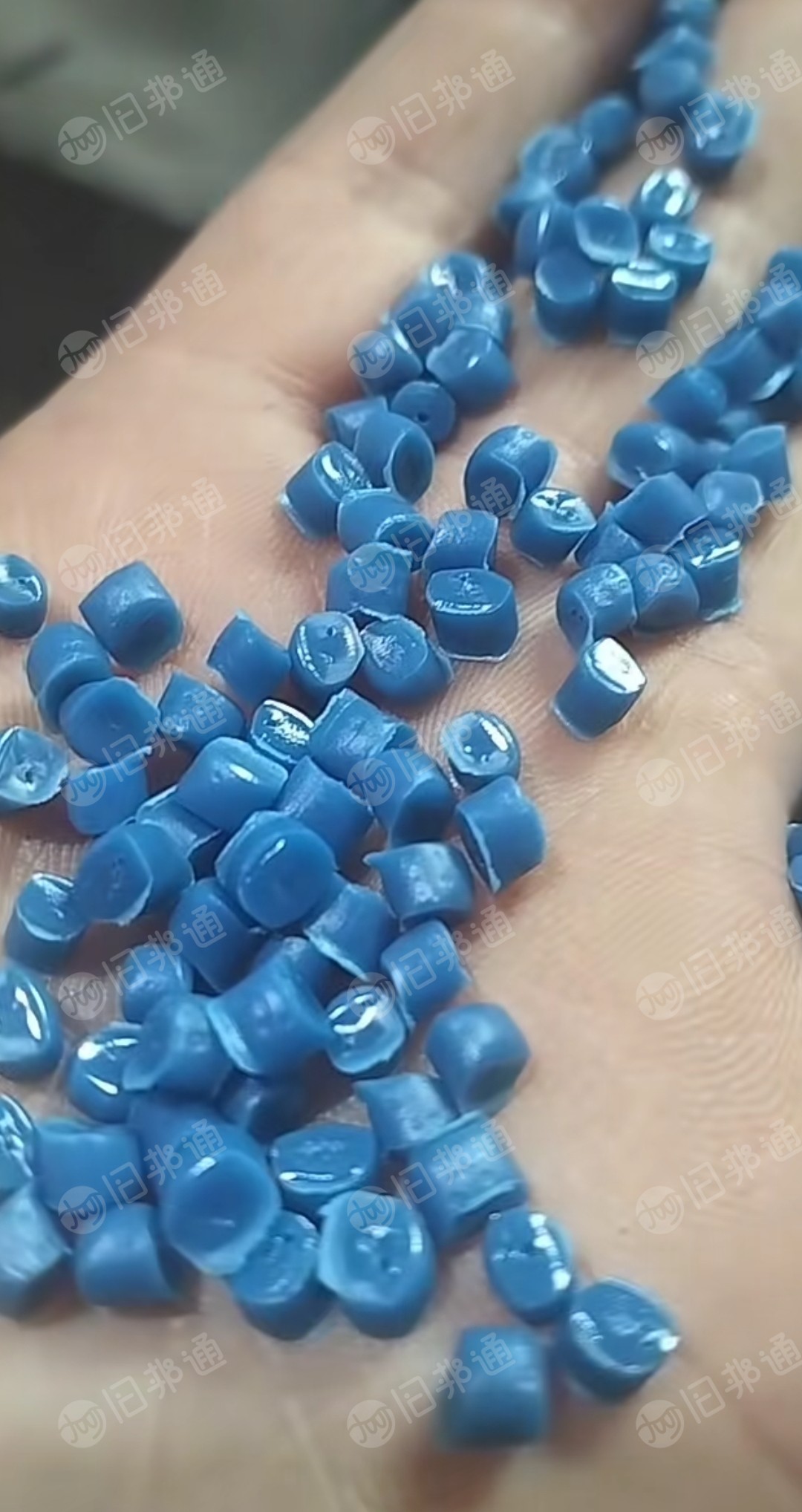 出售蓝桶颗粒，可吹膜