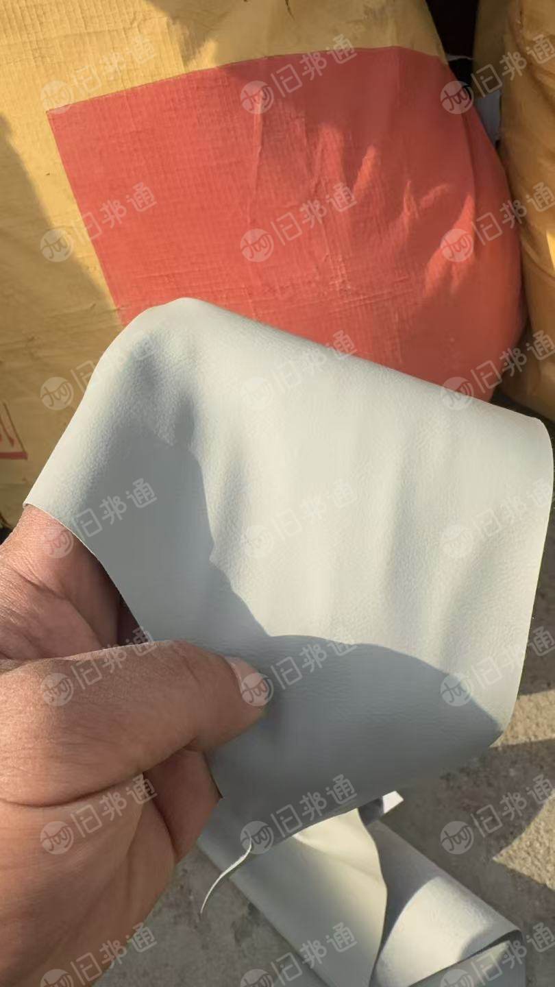 出售PVC人造革废料，床头沙发，床头柜产品下来的，长期有货