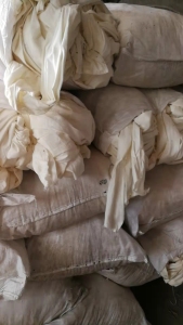 长期出售做蒸笼布的白色纯棉废布，布条，大块布，几十米长宽约四五十公分，货在辽宁沈阳。