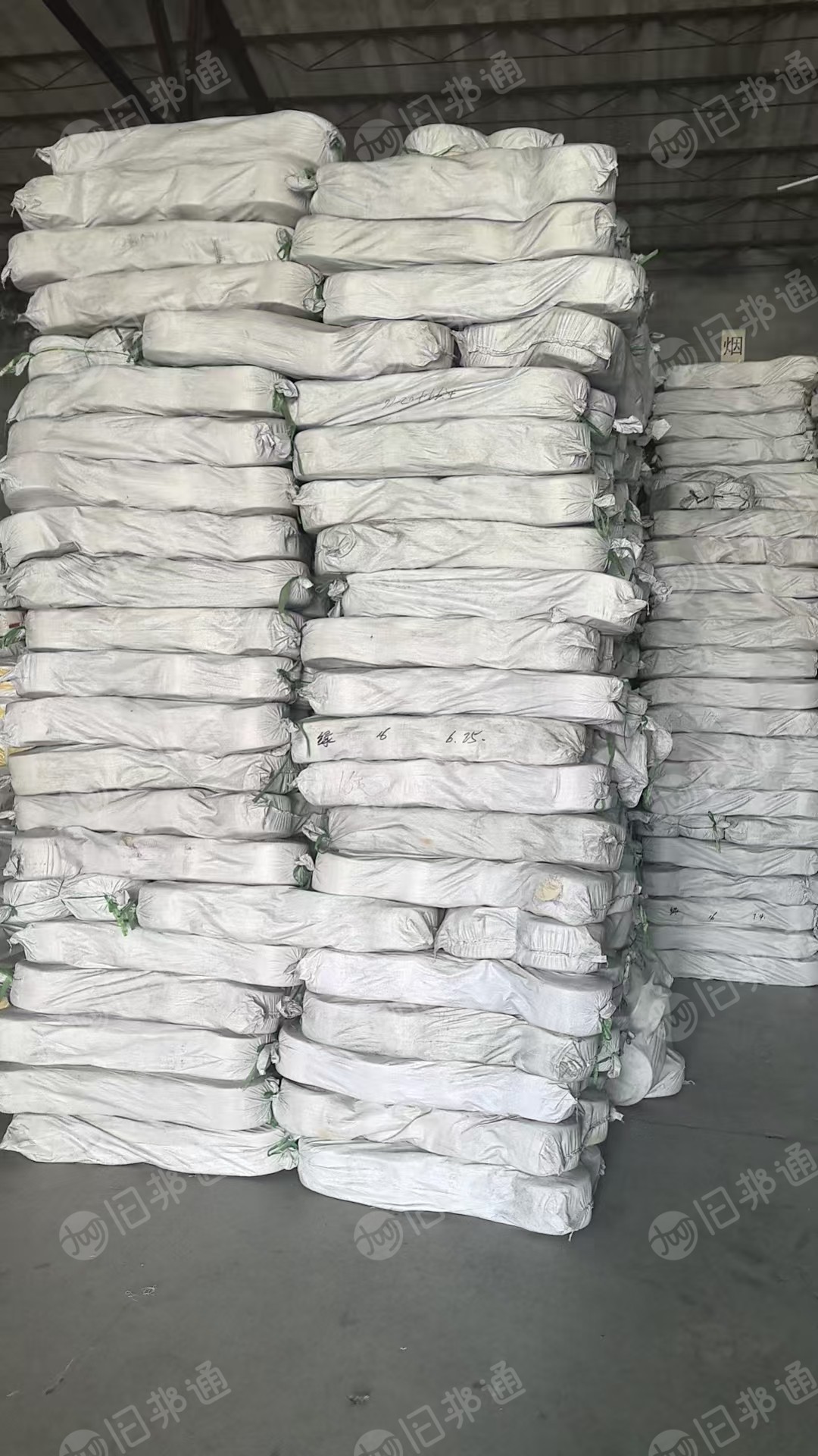 长期出售气流纺下来的纯棉16支棉纱，纯棉棉纱，库存纱，现货40吨