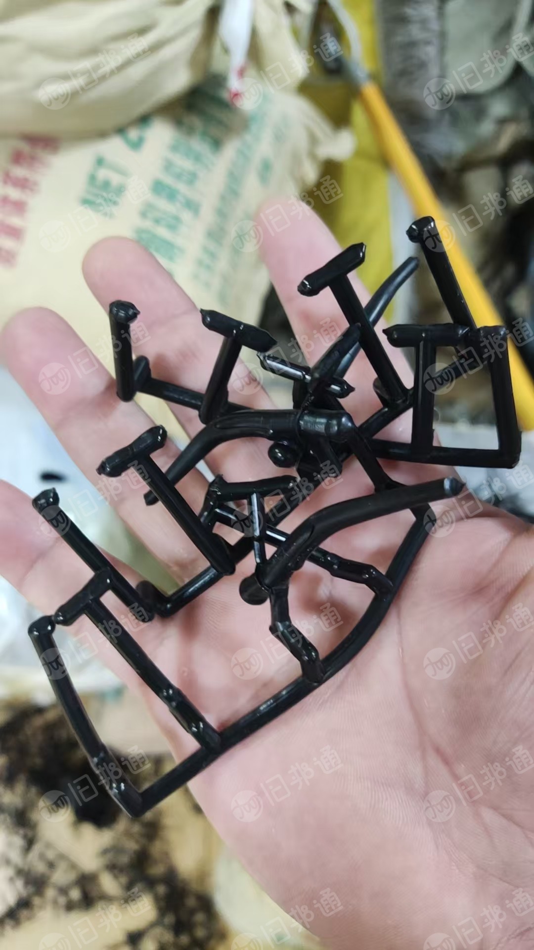 出售电线厂下来的中性PVC废料，掺TPU电线厂