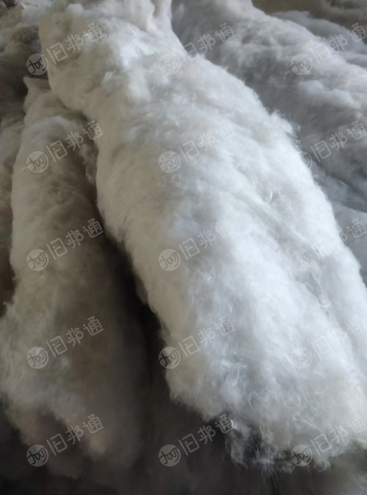 长期出售家纺绗棉下脚料开出来的开花棉,开花棉,货好质量优,月供70吨左右,厂在江苏南通。