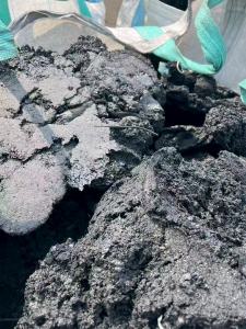 出售尼龙边角料，隔热条颗粒的机头料