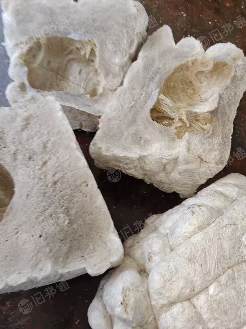 长期出售热熔块,泡沫压块,现货19吨