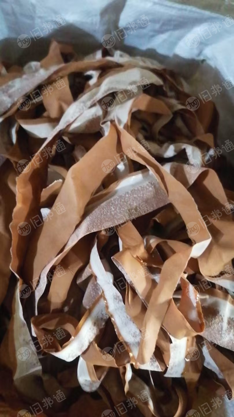 出售pvc革，现货两三吨，都是纯皮革，长期有货