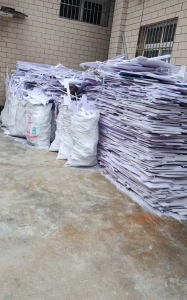 出售做广告板下来的硬质PVC发泡板废料，长期有货