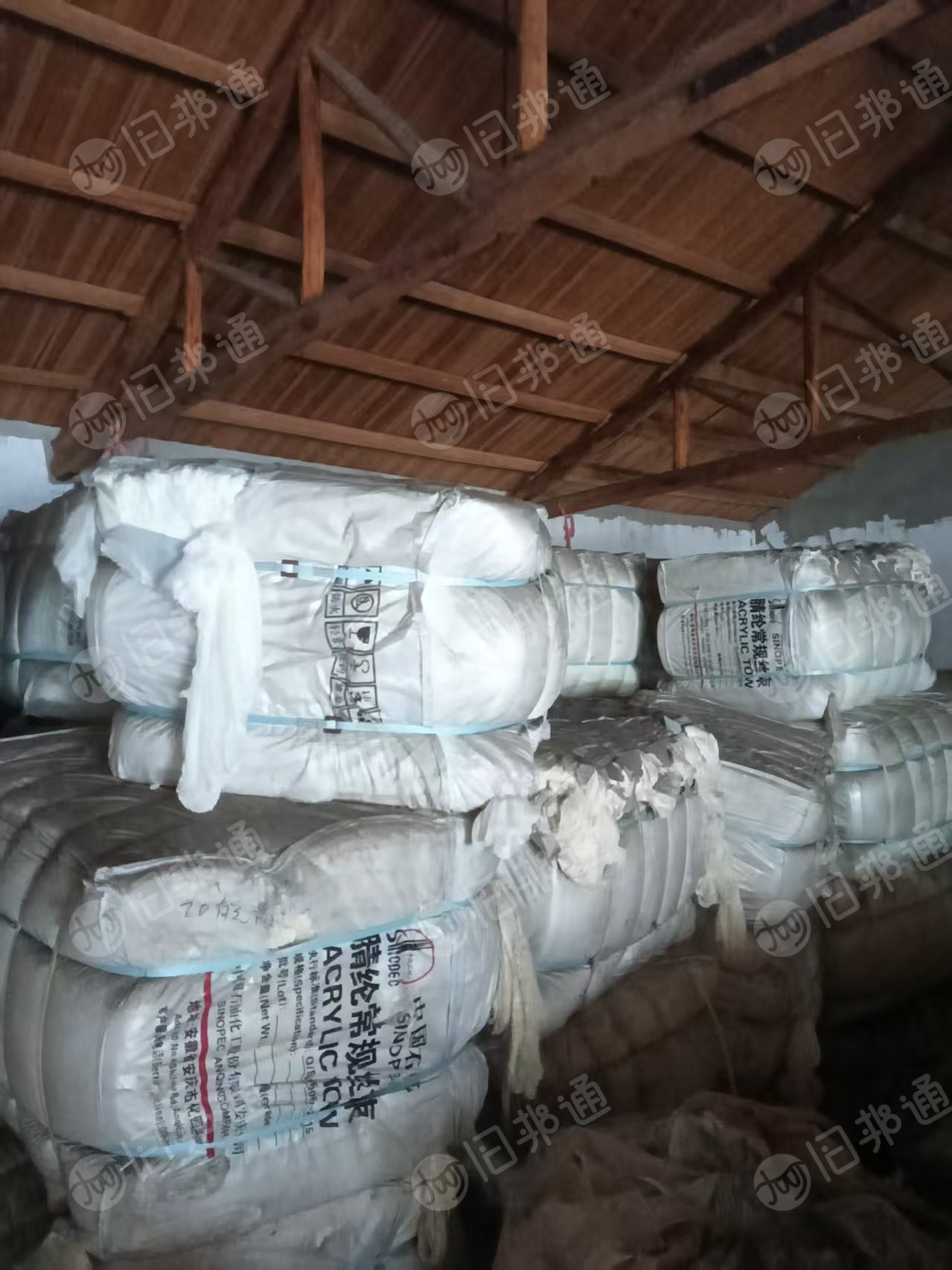 长期出售腈纶阻燃废丝,腈纶长丝,现货60吨