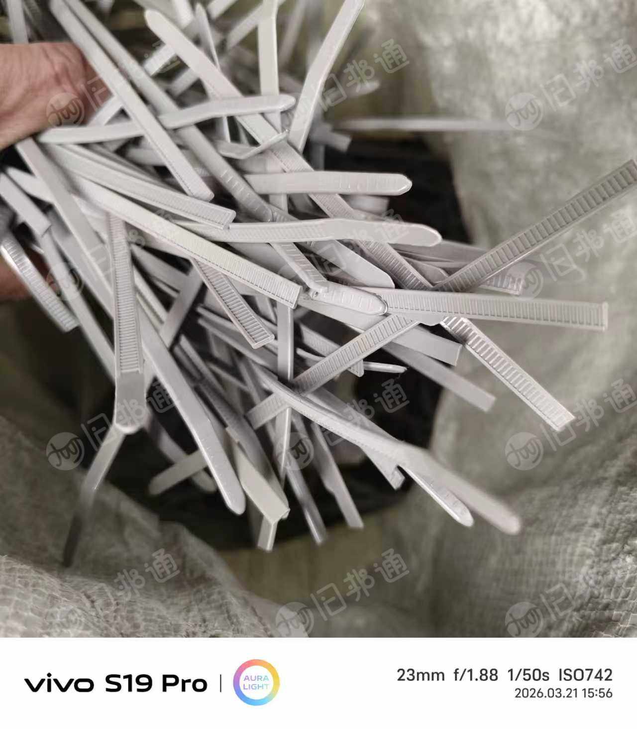 出售尼龙扎带,生产新能源厂下来的,长期有货