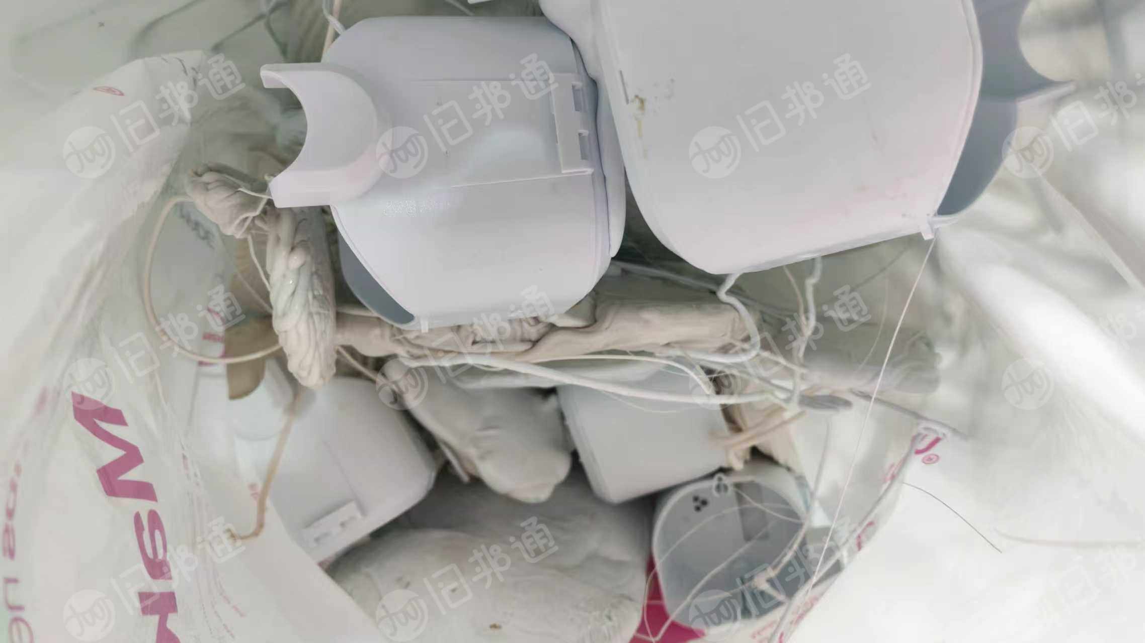 出PC机头料、粉碎料,生产塑料壳下来的料