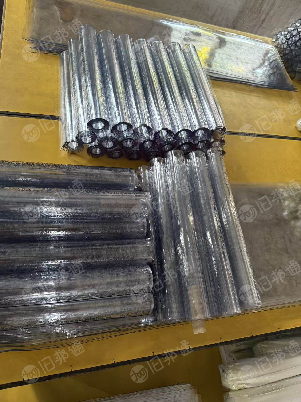 出售透明PVC膜，生产桌布下来的料，不带胶，长期有货，现货10吨