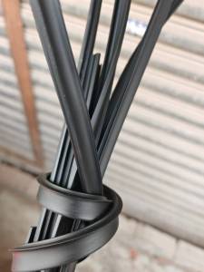 出售黑色雨刮器橡胶条