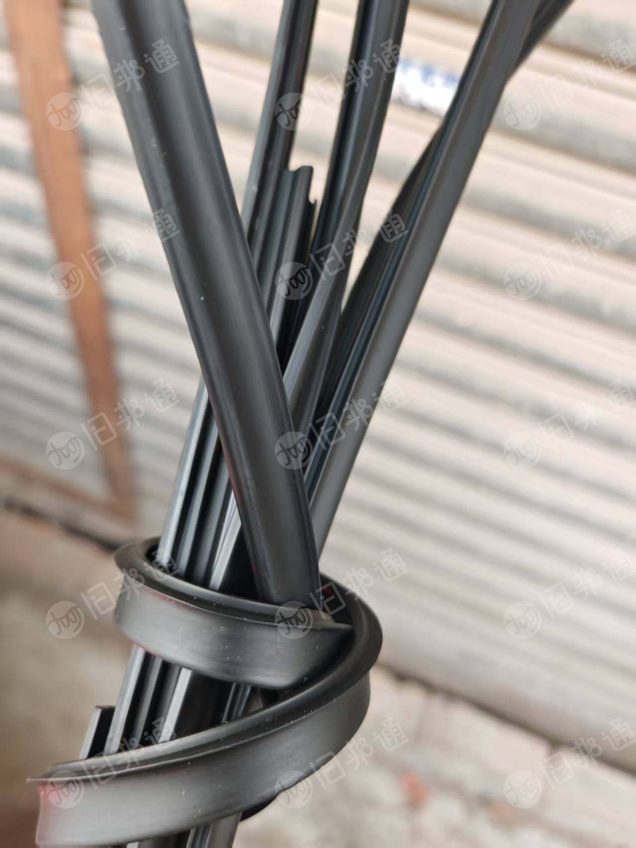 出售黑色雨刮器橡胶条