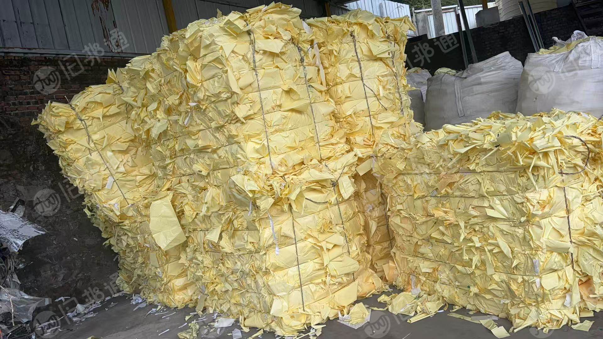 长期出售黄色淋膜纸，白色淋膜纸