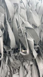 长期大量出售涤纶汽车内饰，下脚料，有黑色，灰色，红色，黄色，绿色，卡其色