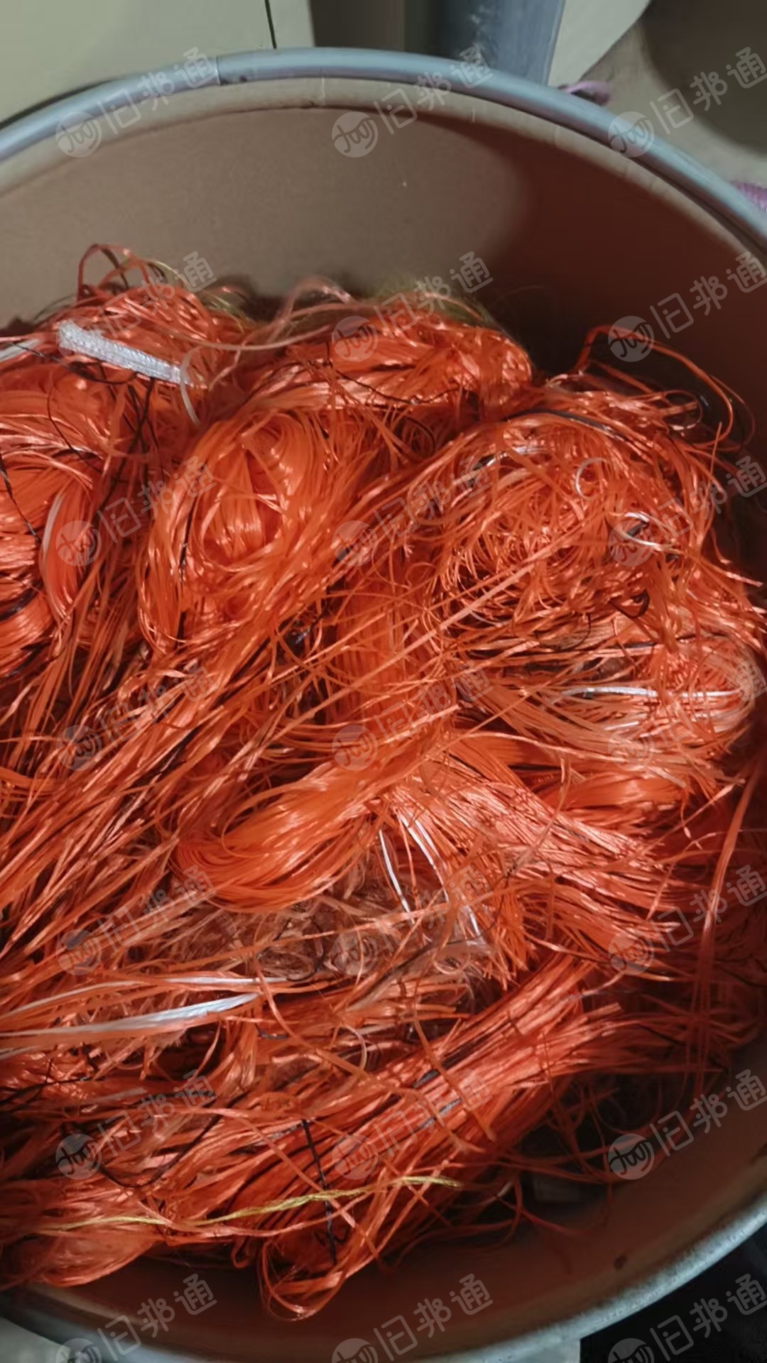 长期出售织带厂下来的丙纶废丝，PP废丝，杂色，厂在河北沧州