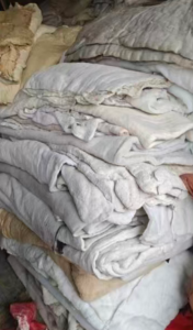 出售旧丝绵被，丝棉，剥好皮的，现货有30吨，货在河北沧州