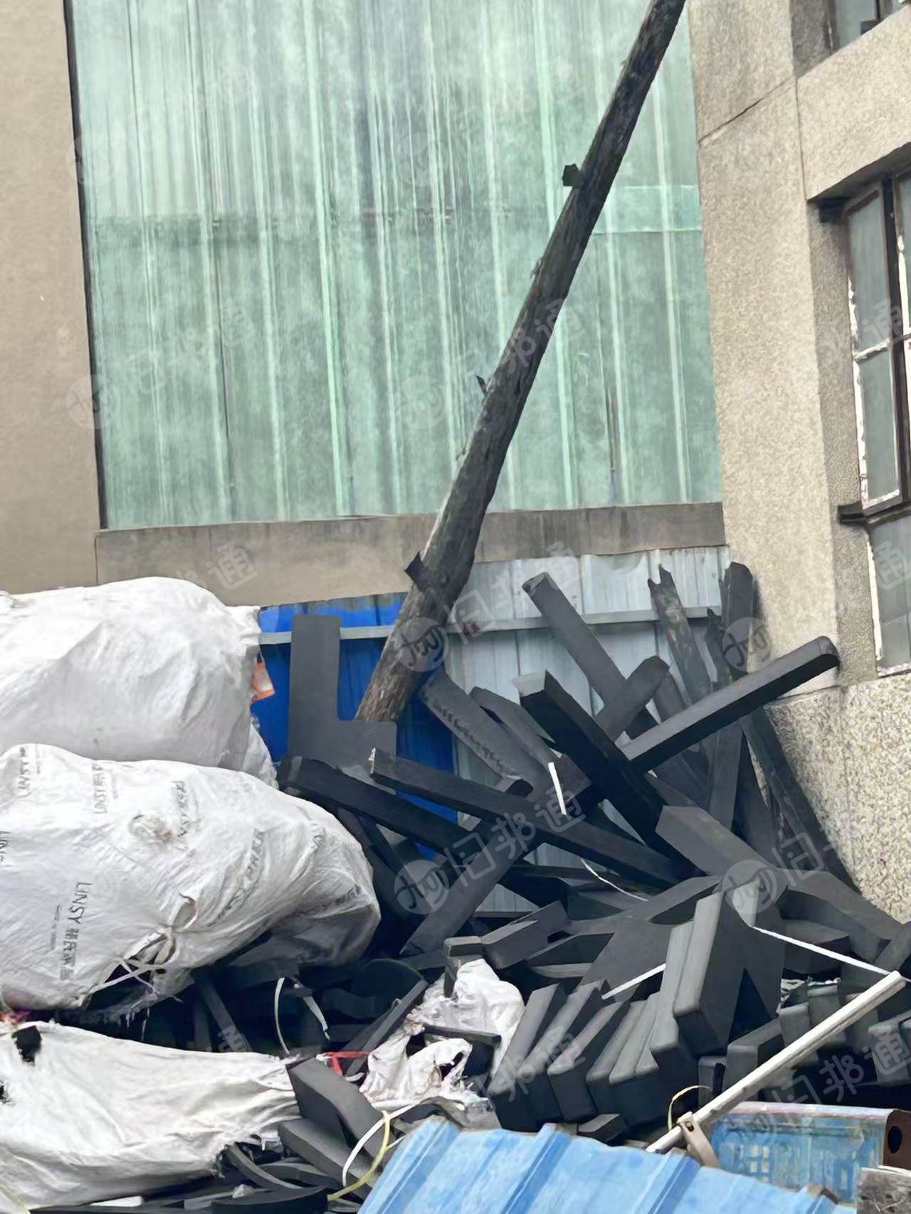 出售EVA高发泡料，现货够车