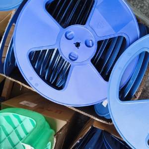 出售PS电子圆盘，电影盘，月供10吨左右