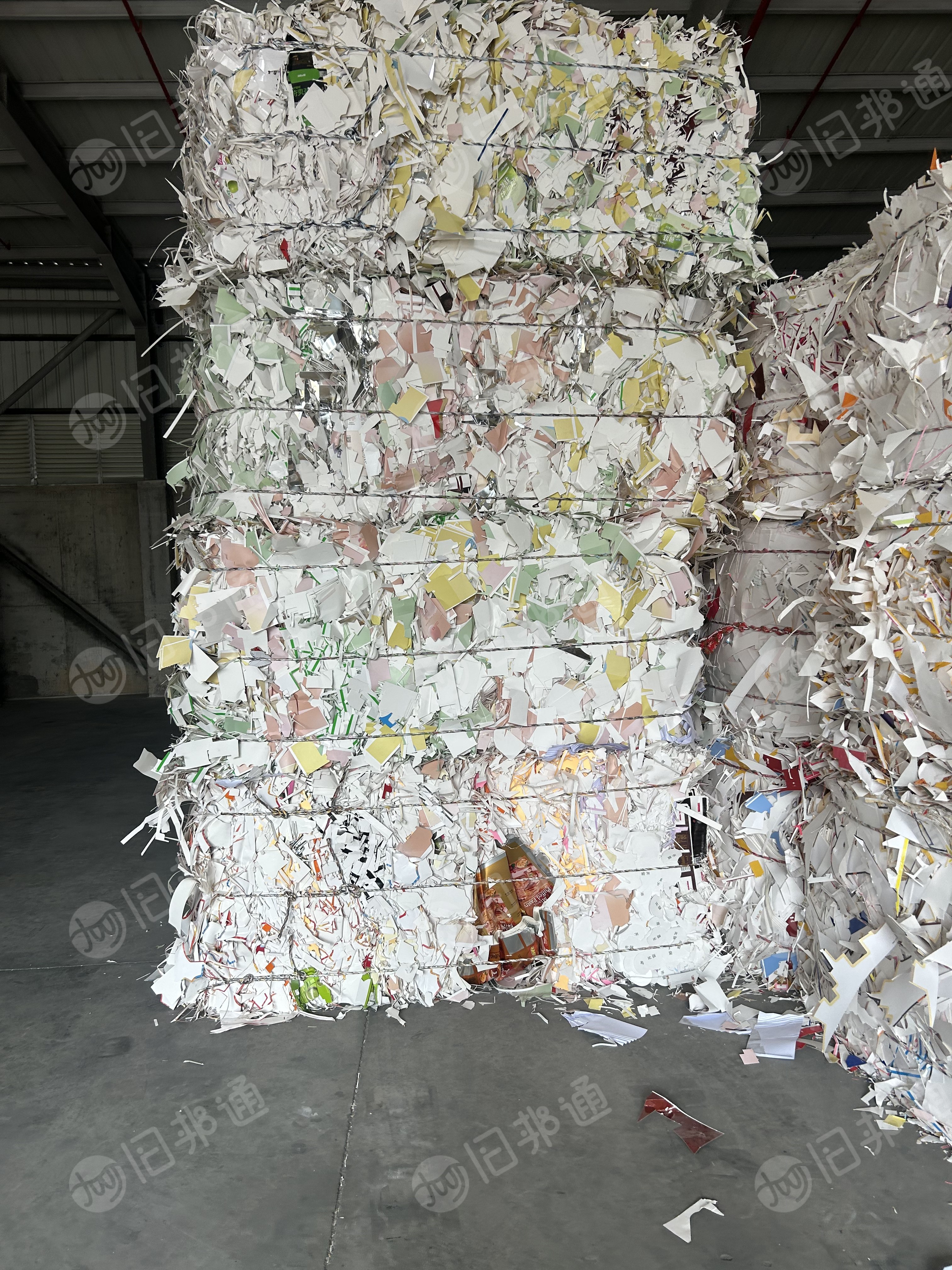 长期出售带膜花卡纸边角料