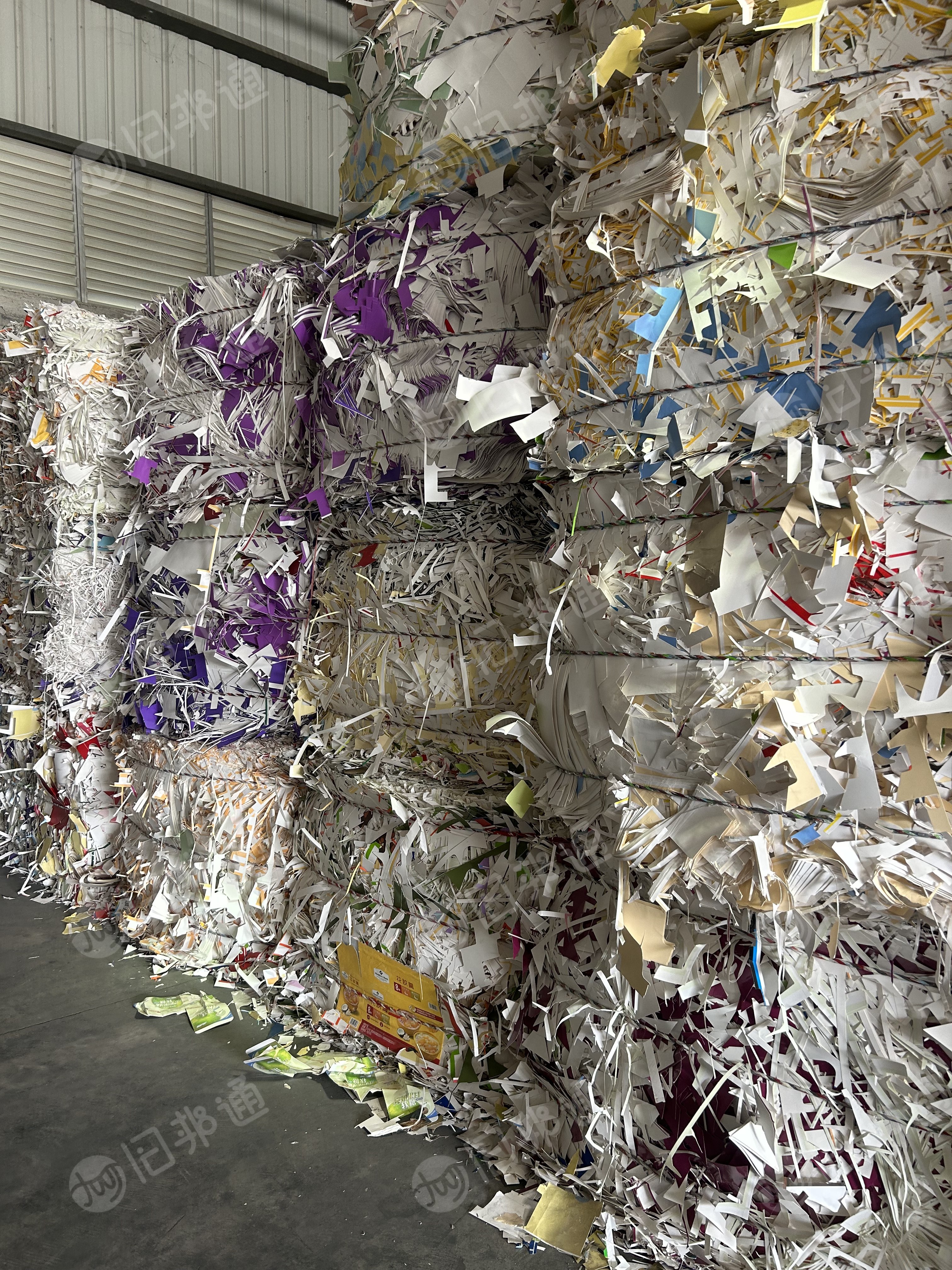 长期出售带膜花卡纸边角料