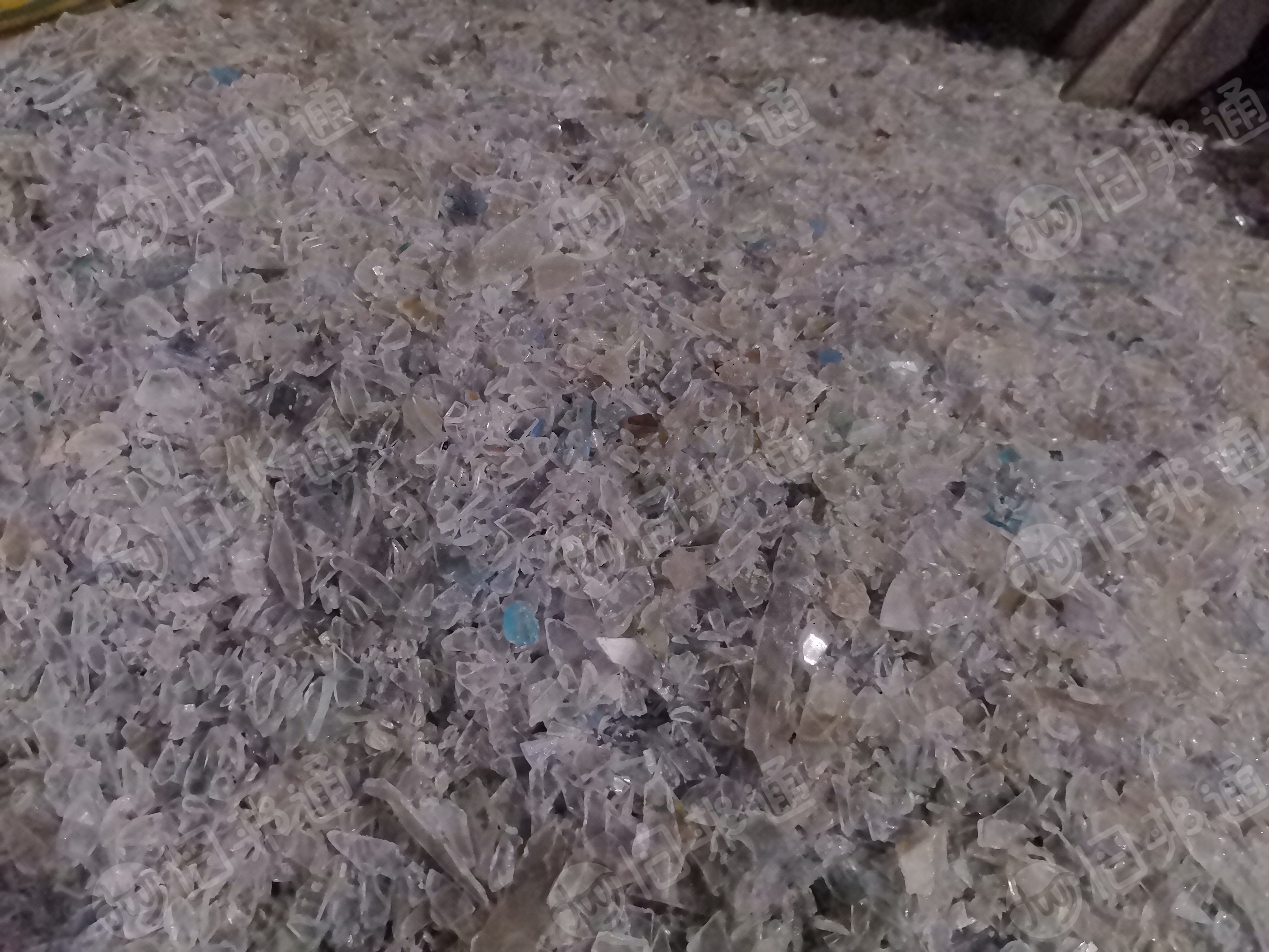 出售干粉的冰箱抽屉，透苯破碎料