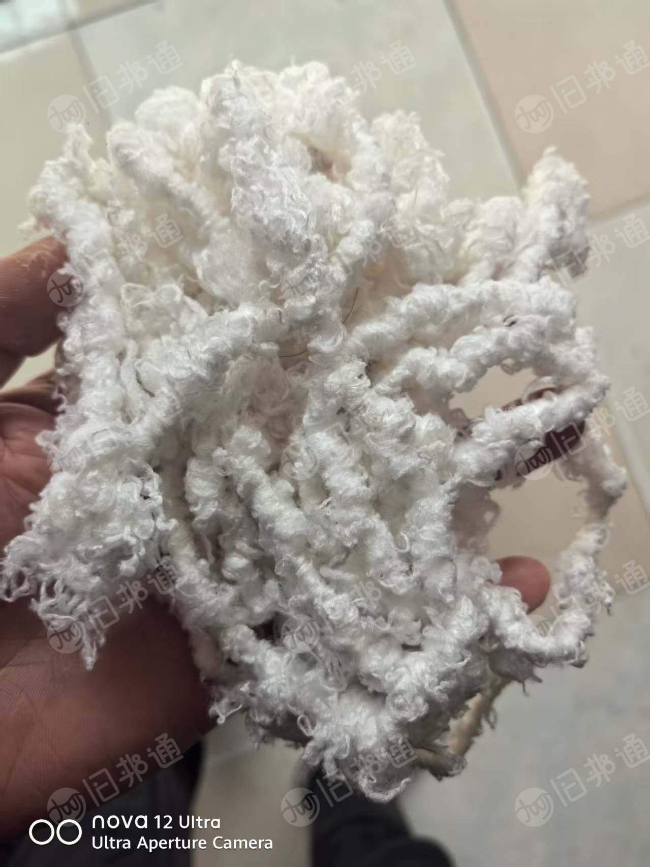 长期出售涤纶水丝，涤纶废丝，涤纶麻花丝，含水30左右，现货四五十吨