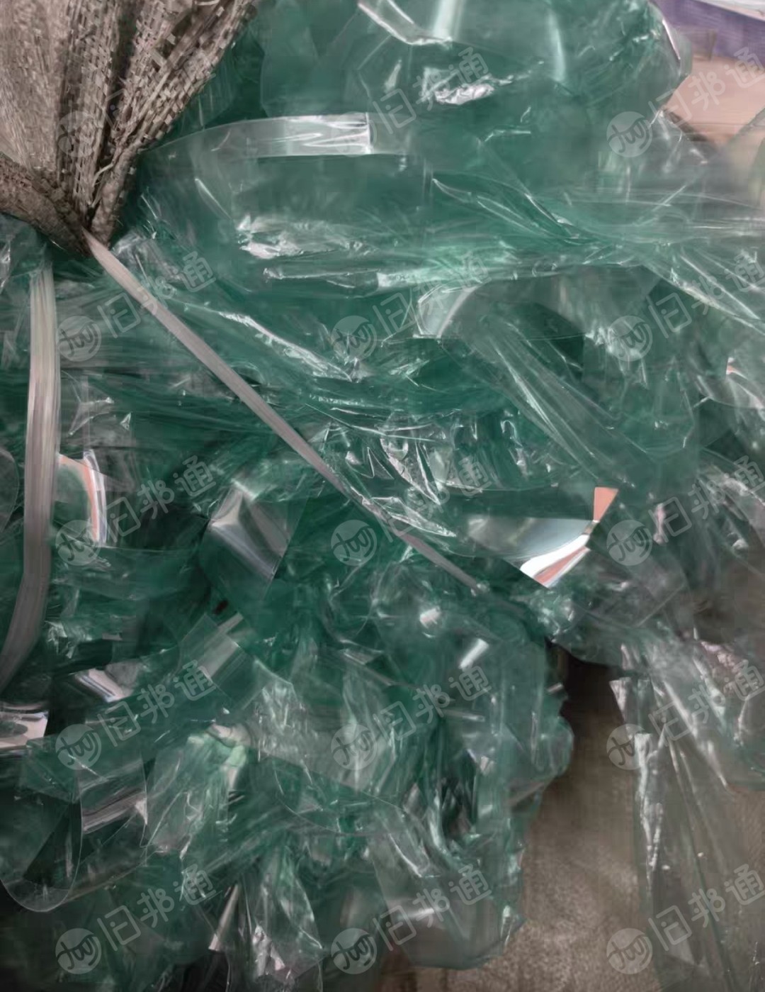 长期出售pc片材废料，复一层膜