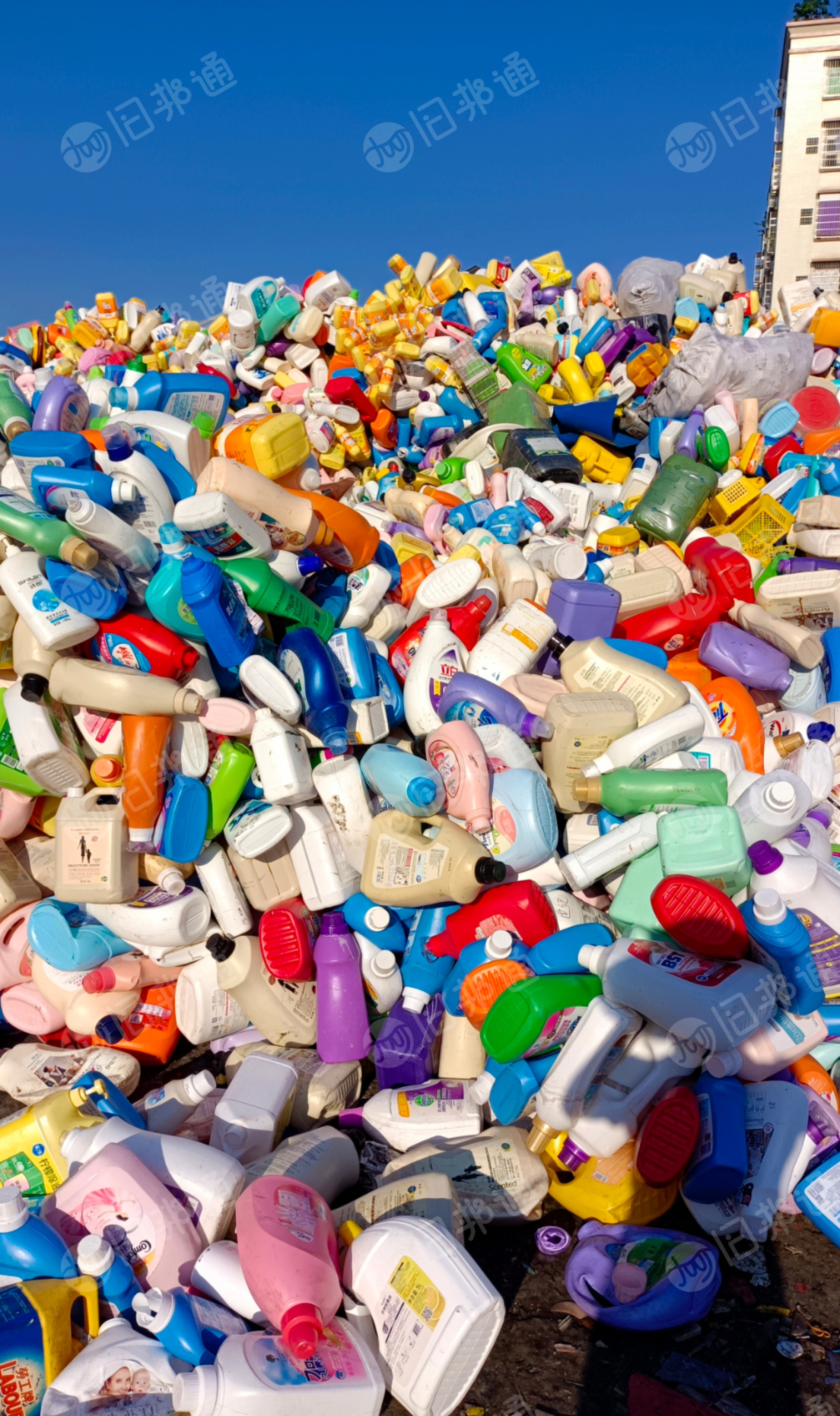 出售花乙破碎料，和盐漂放一起，未过风选，长期有货