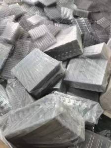 现金求购PET吸塑片毛料，干净无杂，透明黑色乳白都可以