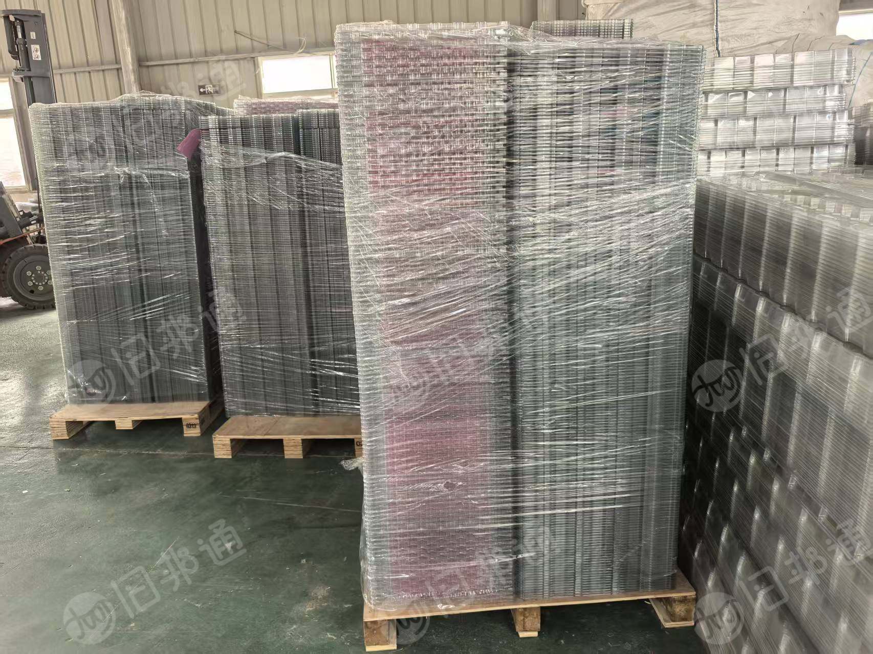 现金求购PET吸塑片毛料，干净无杂，透明黑色乳白都可以