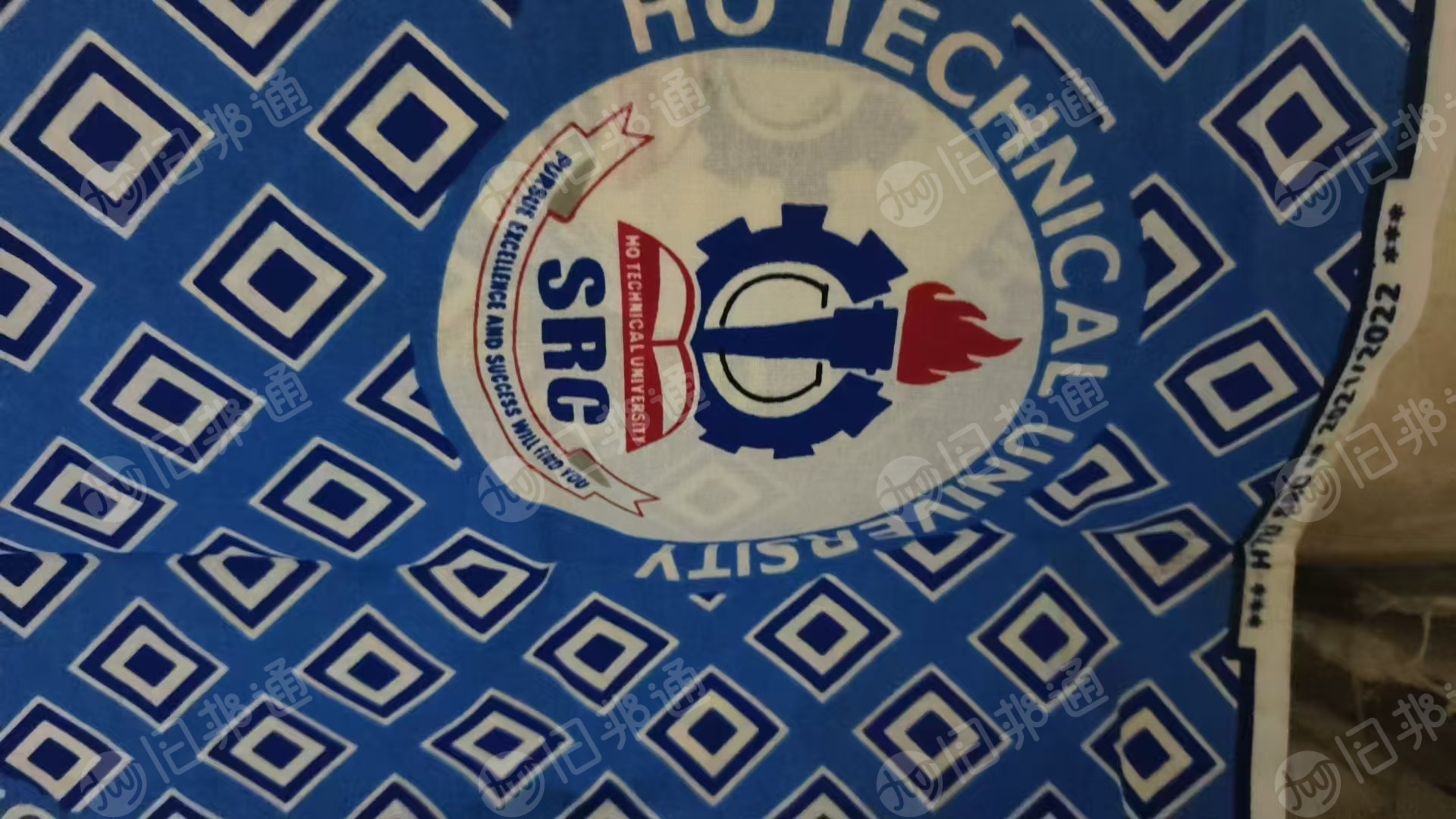 长期大量出售库存布，处理布，有坯布，花布，色布等，现货有20多万米，货在浙江湖州