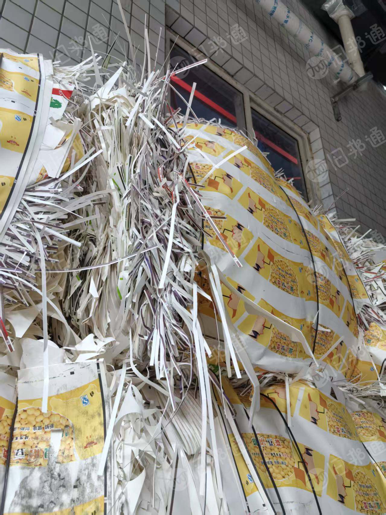 长期出售花色口杯纸边角料