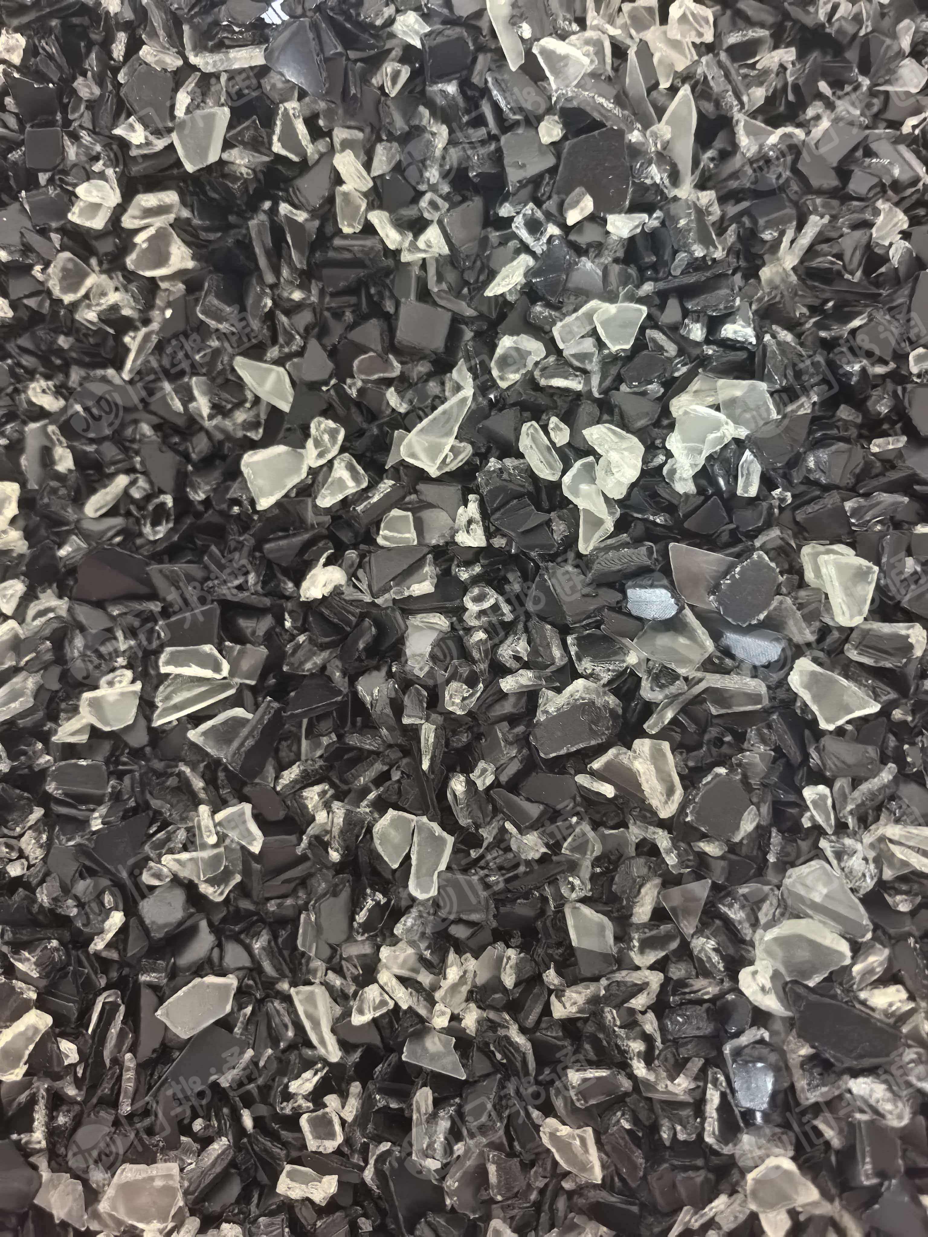 长期出售退镀好的黑白pc车灯破碎料，新车灯破碎料，溶脂20，冲击70以上