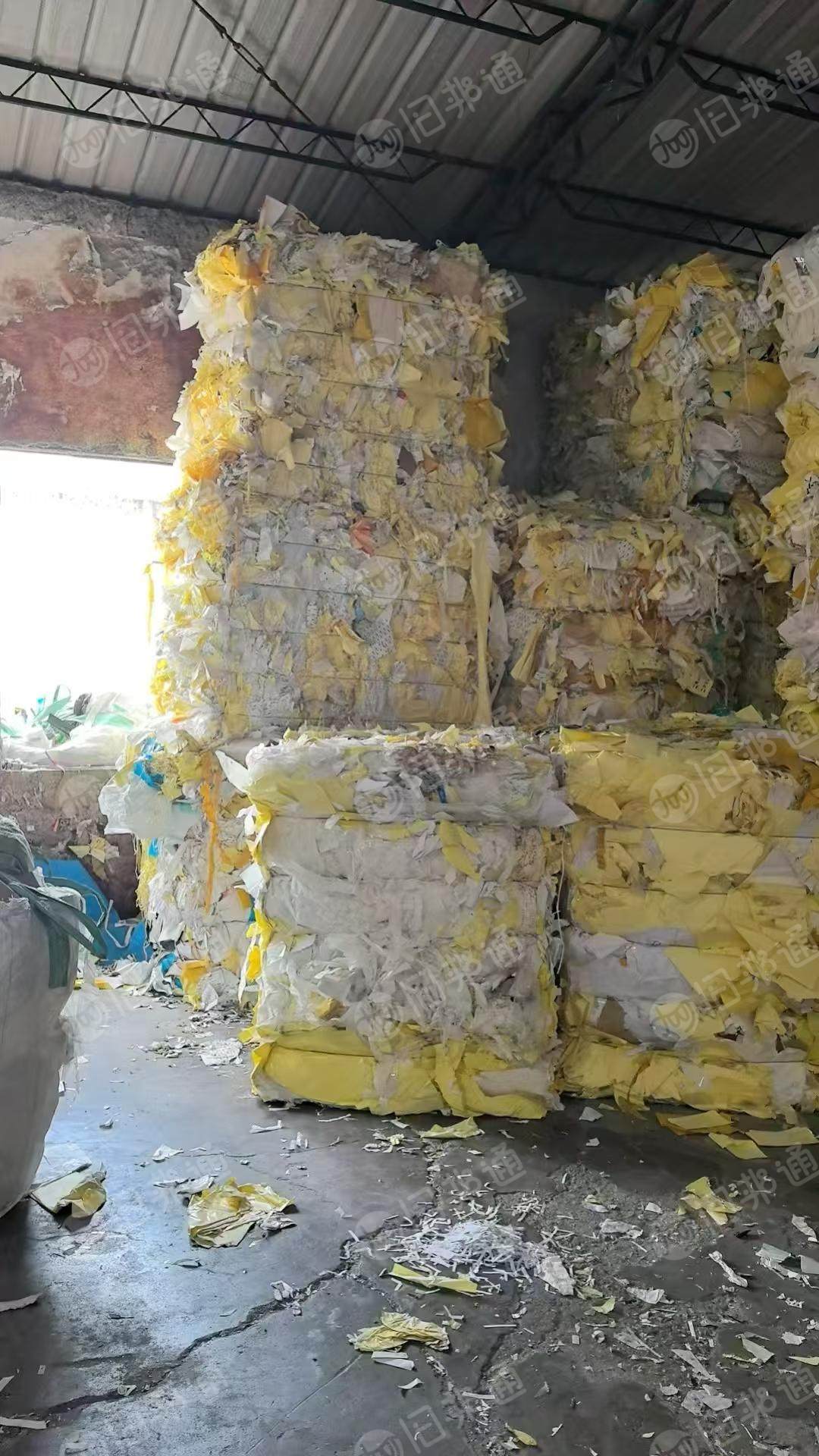 长期出售淋膜纸压包，白色和黄色分开打包