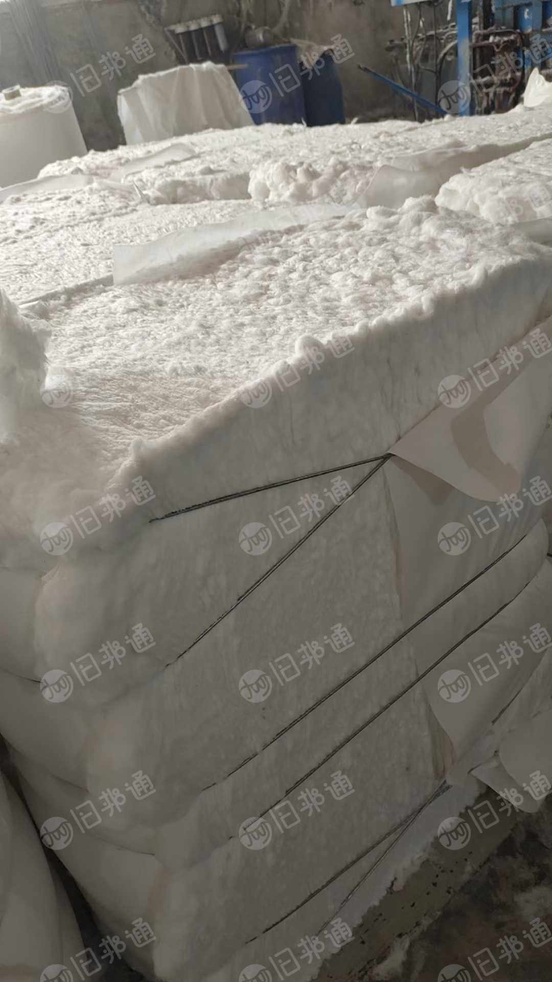 长期出售纯棉无纺布开花棉，开松棉，现货30吨