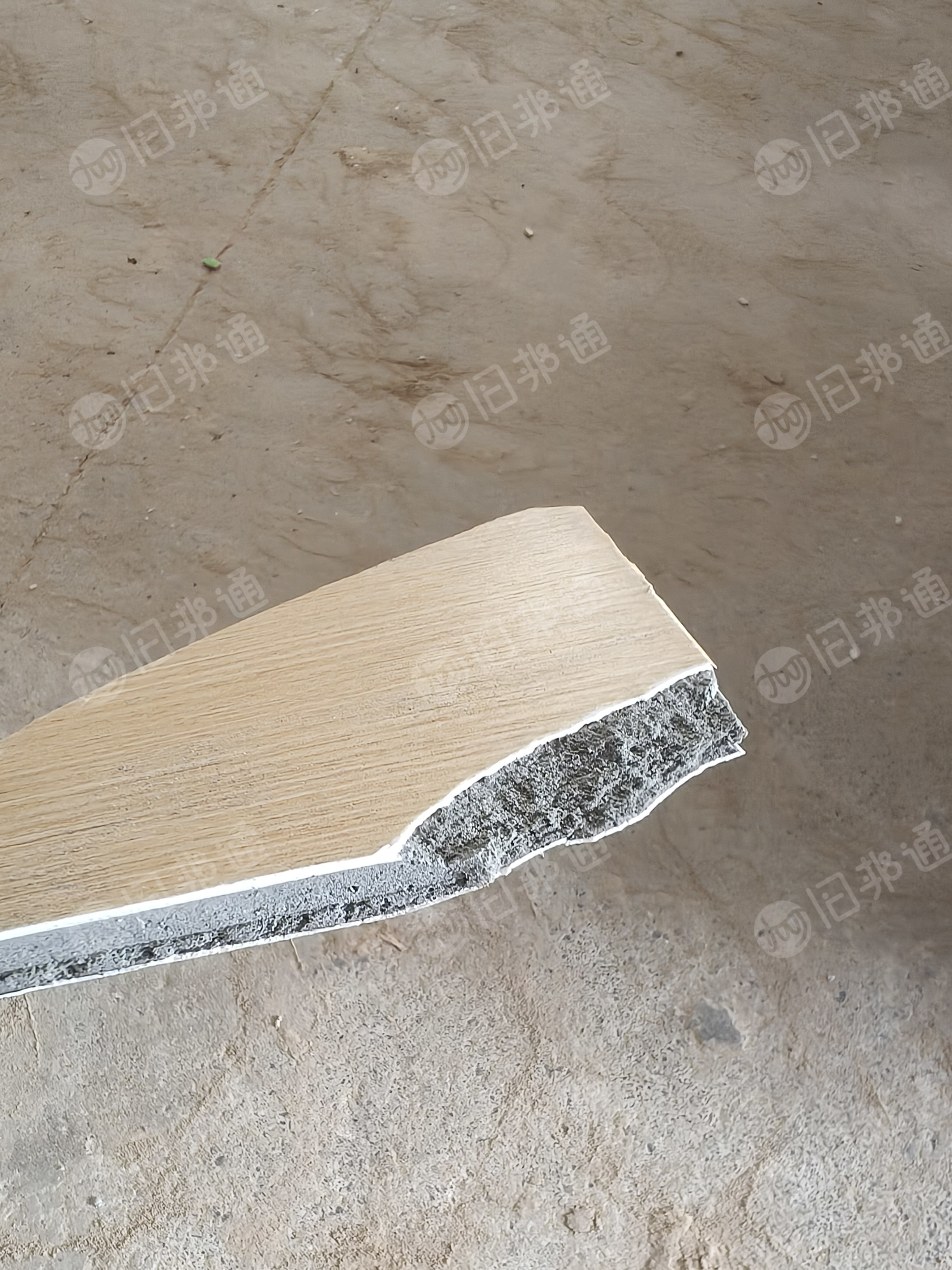 大量收购硬质PVC毛料，墙板、发泡板，护墙板