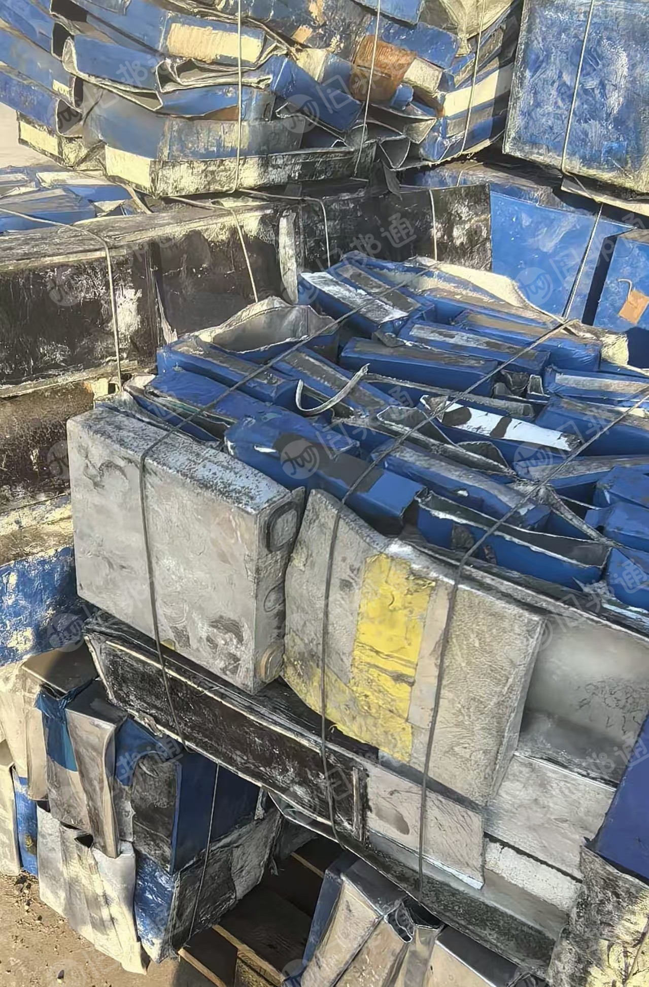 出售电池铝壳，现货一车