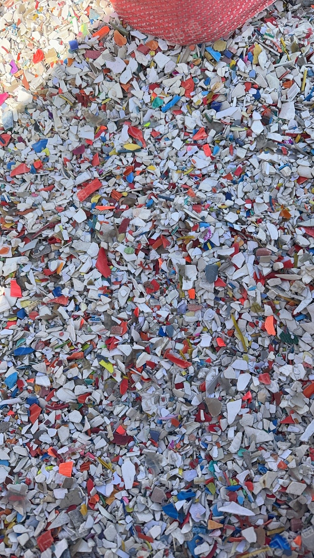 出售材质机打出来的PVC料，PVC占90%左右，现货20吨