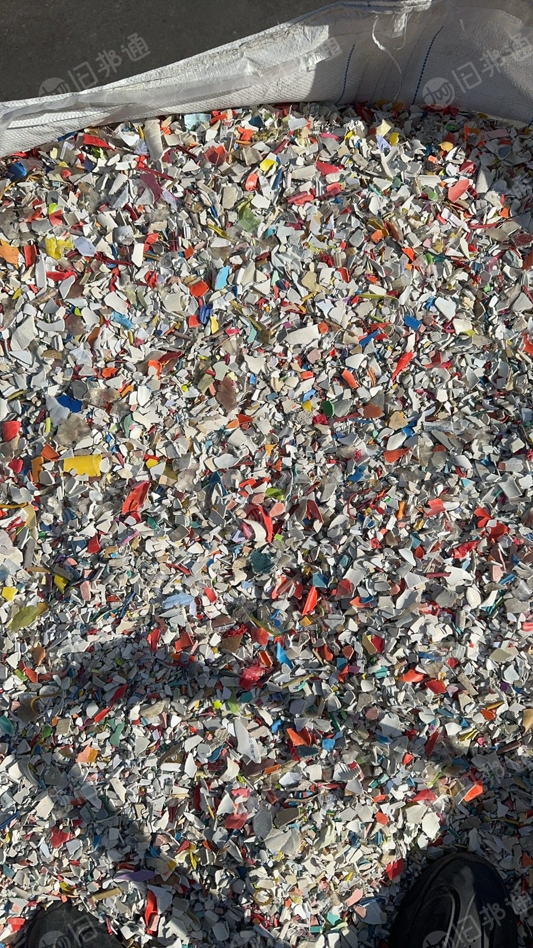 出售材质机打出来的PVC料，PVC占90%左右，现货20吨