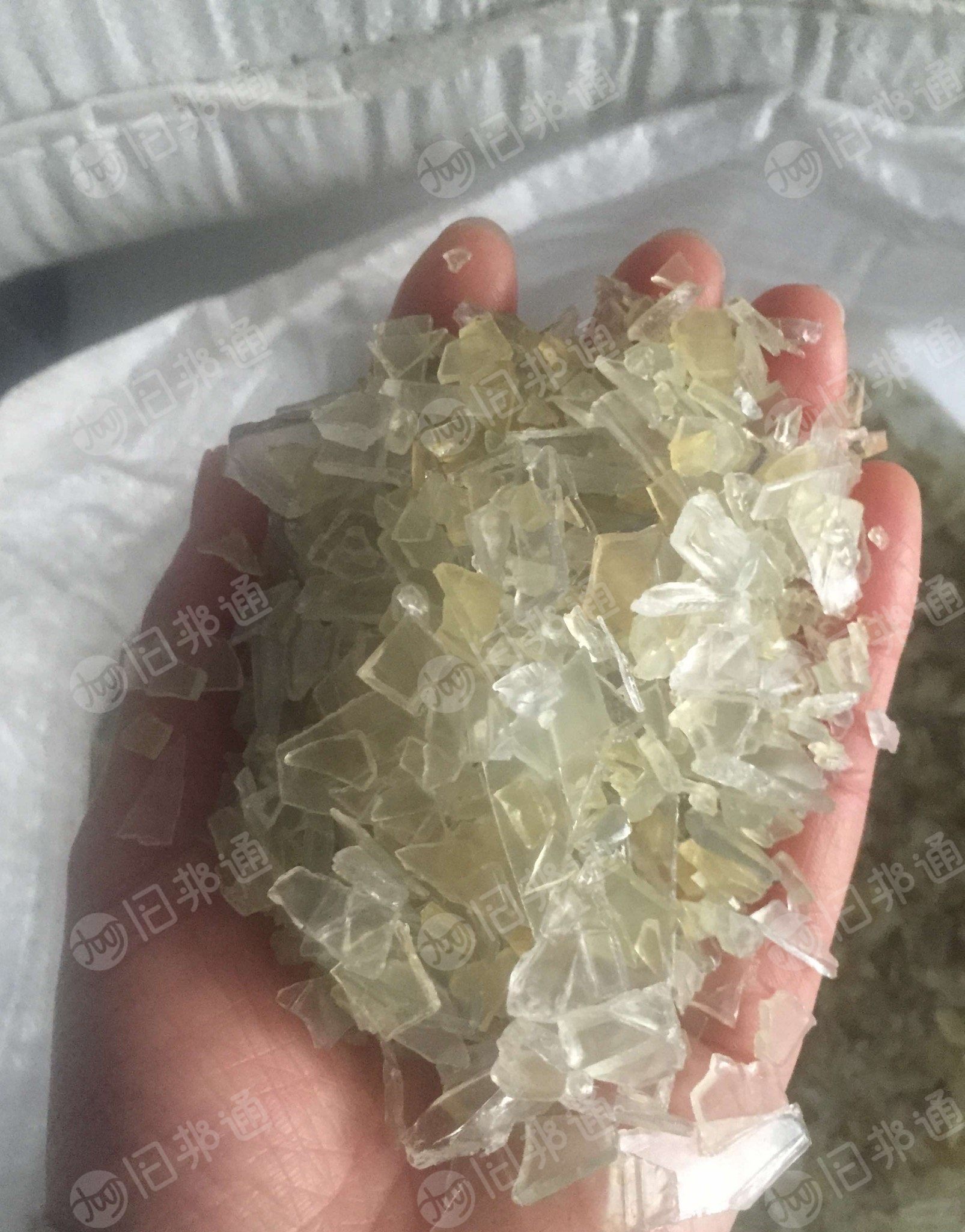 求购透明PC破碎料