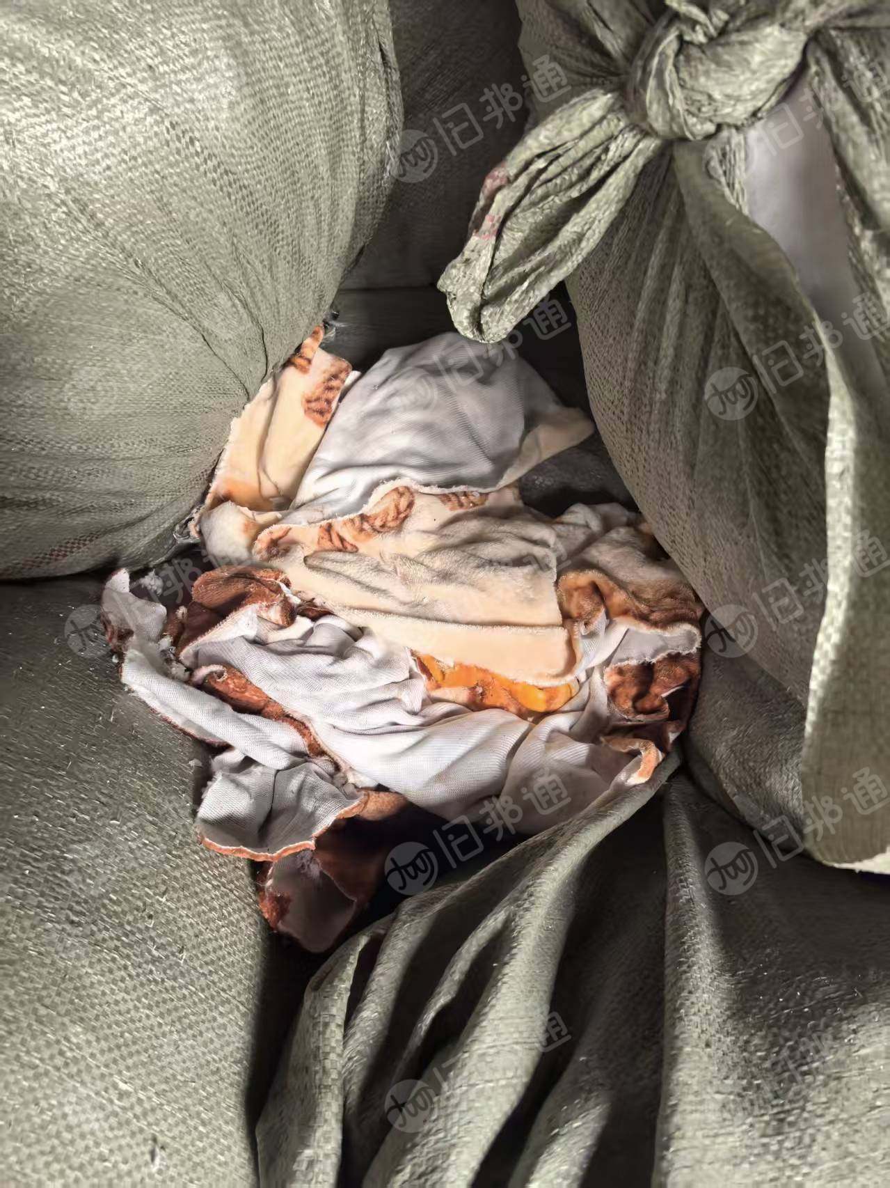 长期出售染厂下脚料化纤绒布,绒布边角料,月供10吨左右