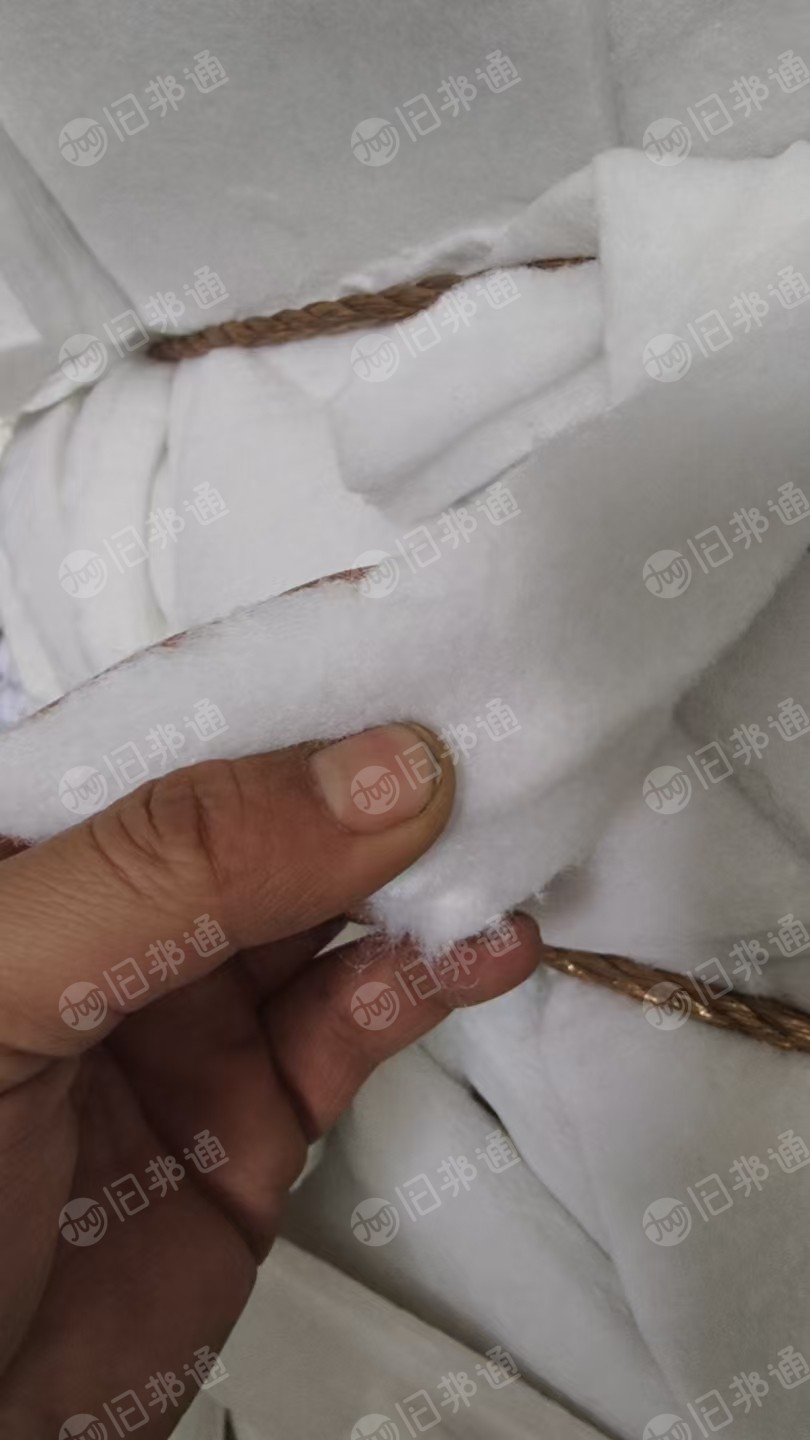 厂家长期出售汽车内饰直立棉，45%的4080和55%的涤纶，都是白色，压好包的，每个月200吨