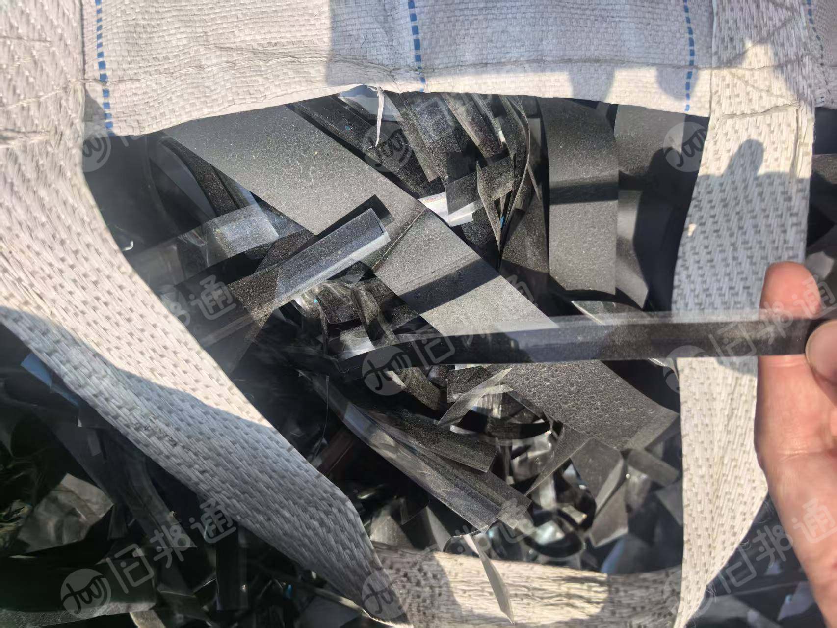 出售PET电池黑膜，PET黑膜废料